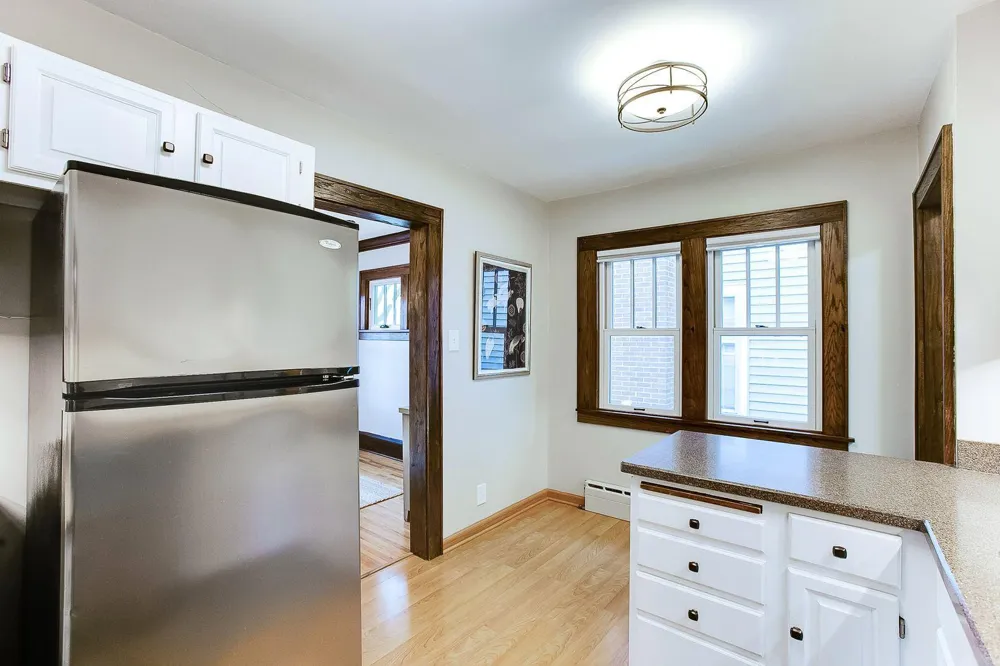 2151 Eleanor Avenue Saint Paul, MN 55116