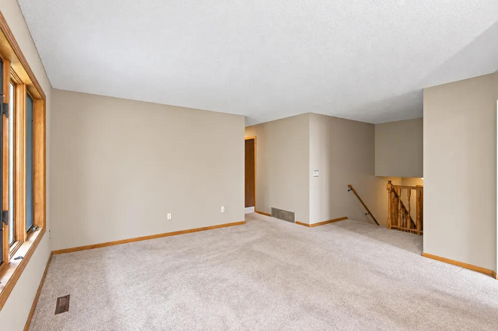 8026 173rd Street W Lakeville, MN 55044