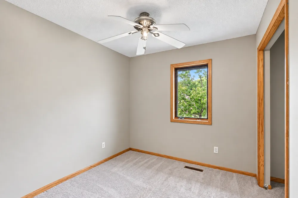 8026 173rd Street W Lakeville, MN 55044