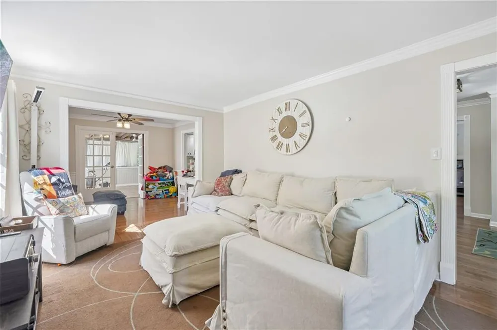 585 James Street SW Lilburn, GA 30047