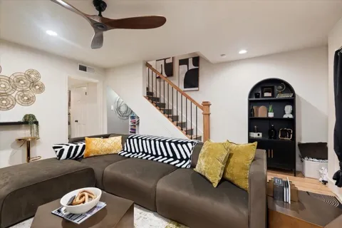 5217 Arboles Drive #E