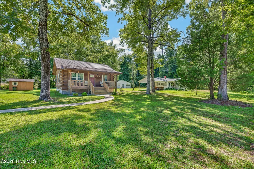 307 Carragood Trail New Bern, NC 28560