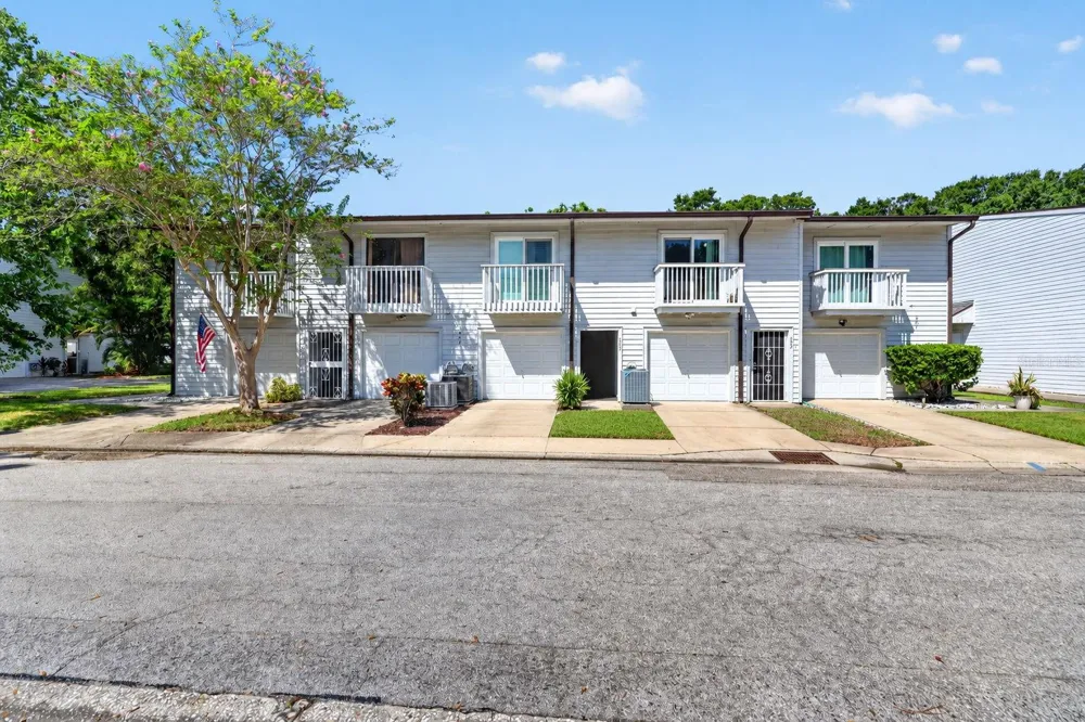 6492 92ND PLACE #302 Pinellas Park, FL 33782