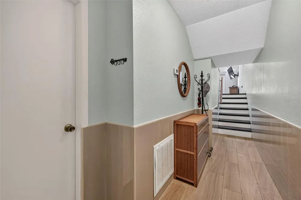 6492 92ND PLACE #302 Pinellas Park, FL 33782