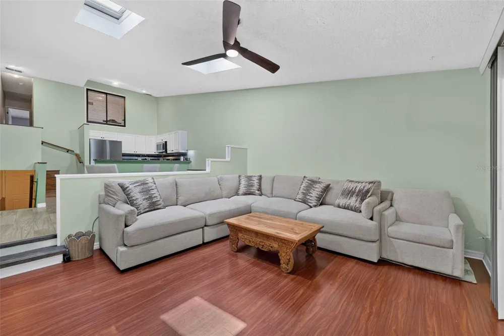 6492 92ND PLACE #302 Pinellas Park, FL 33782