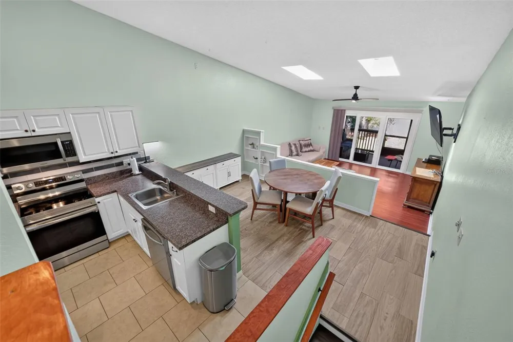6492 92ND PLACE #302 Pinellas Park, FL 33782