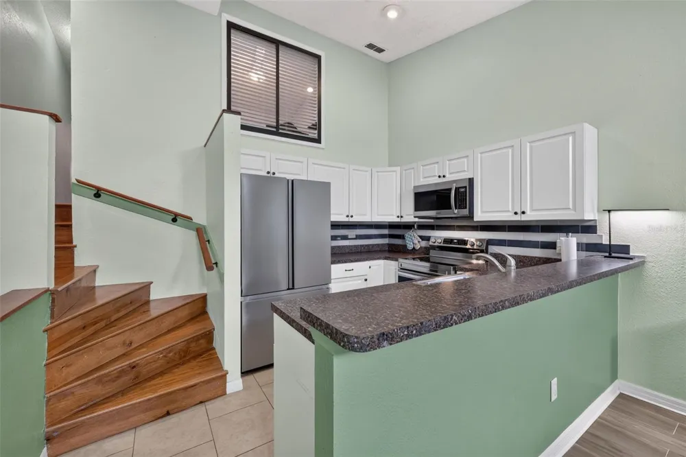 6492 92ND PLACE #302 Pinellas Park, FL 33782