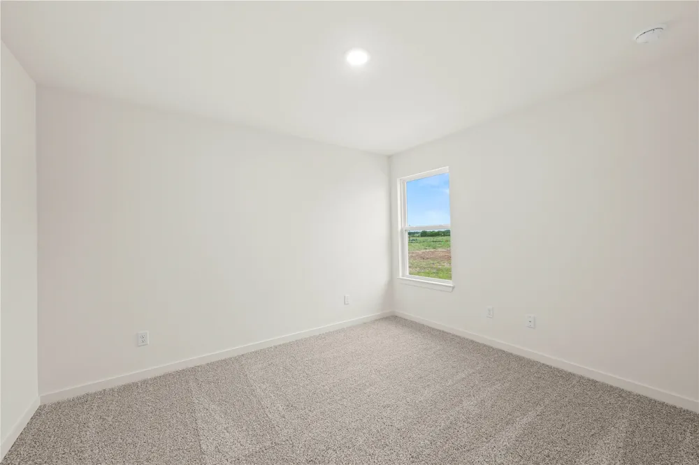 106 Jenjira Way McGregor, TX 76657