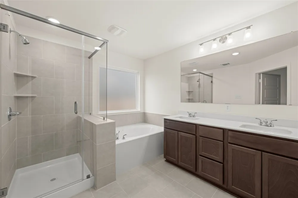 106 Jenjira Way McGregor, TX 76657