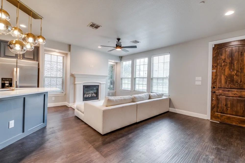 5727 Headquarters Drive Plano, TX 75024