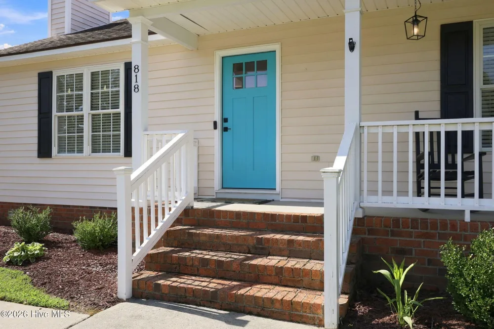 818 Winterfield Drive Winterville, NC 28590