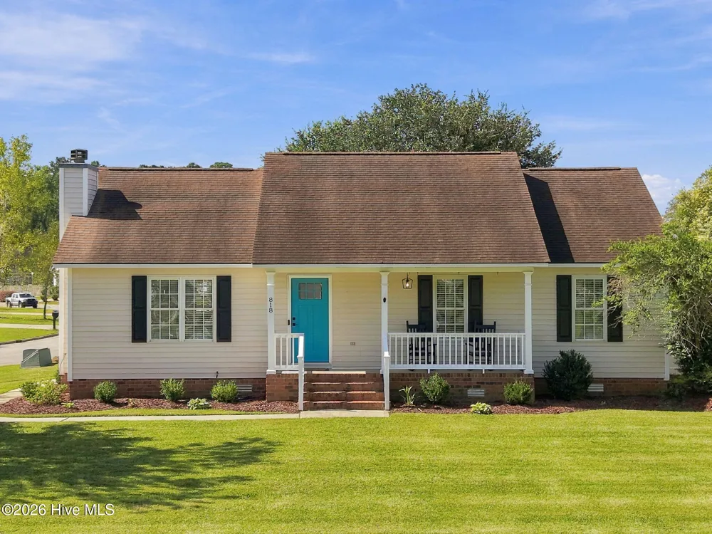 818 Winterfield Drive Winterville, NC 28590