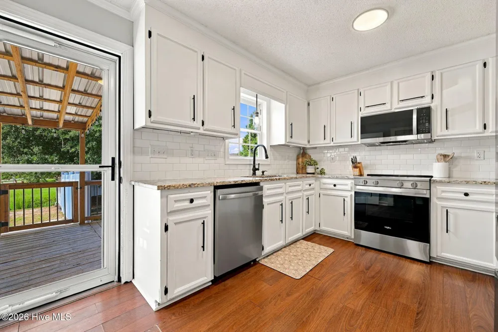 818 Winterfield Drive Winterville, NC 28590