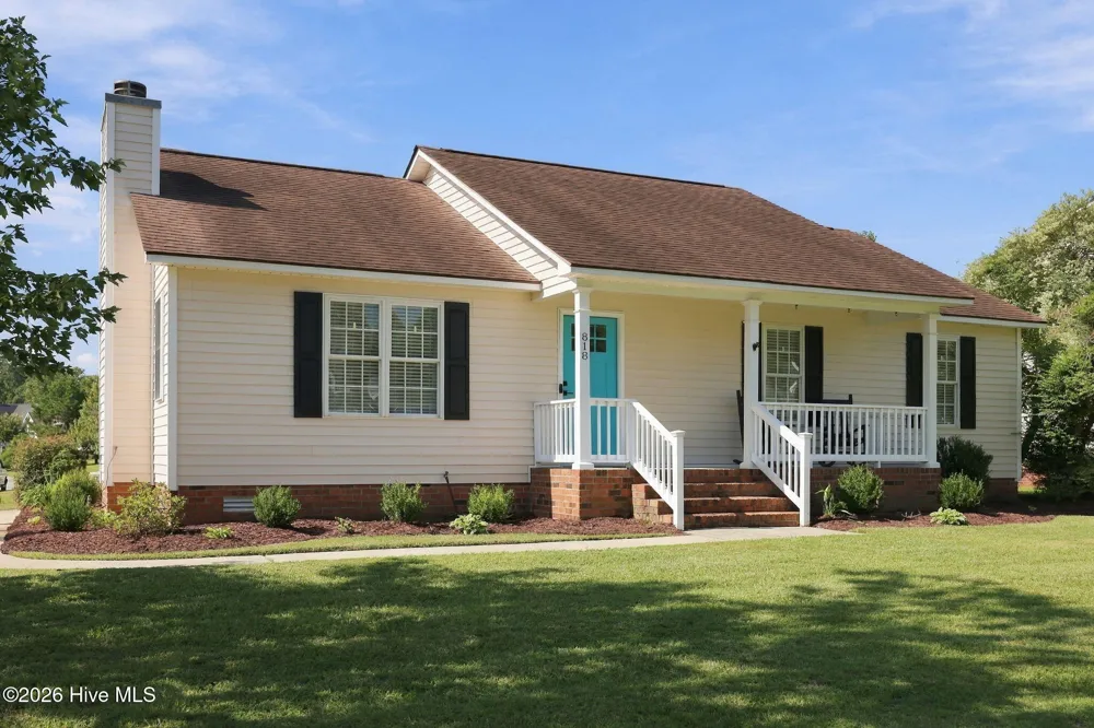 818 Winterfield Drive Winterville, NC 28590