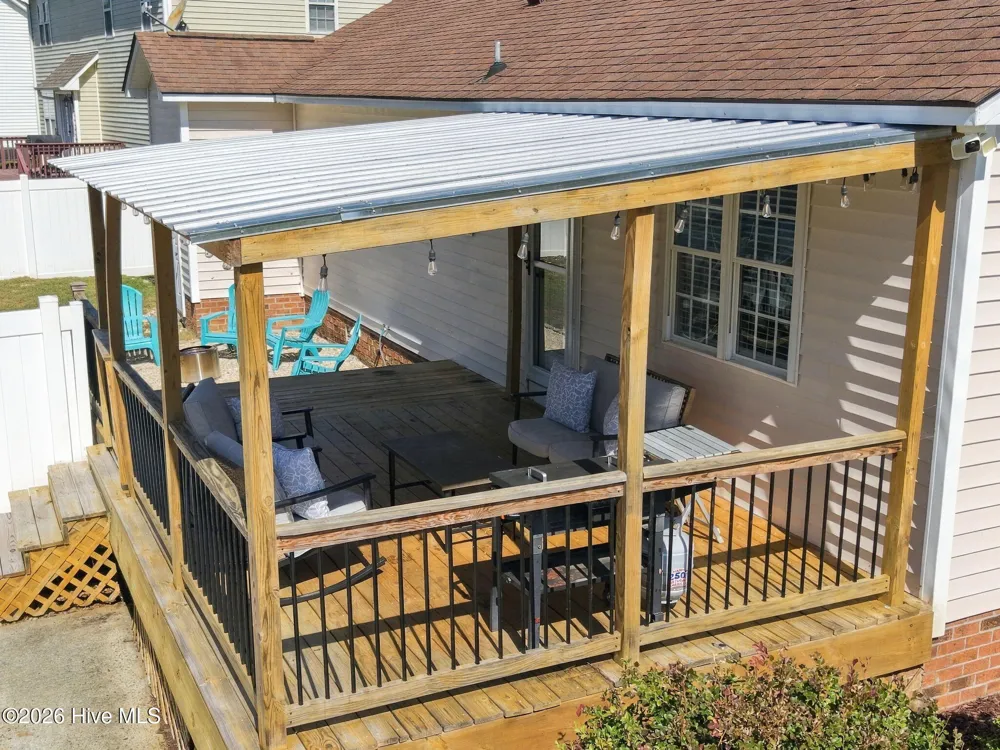 818 Winterfield Drive Winterville, NC 28590