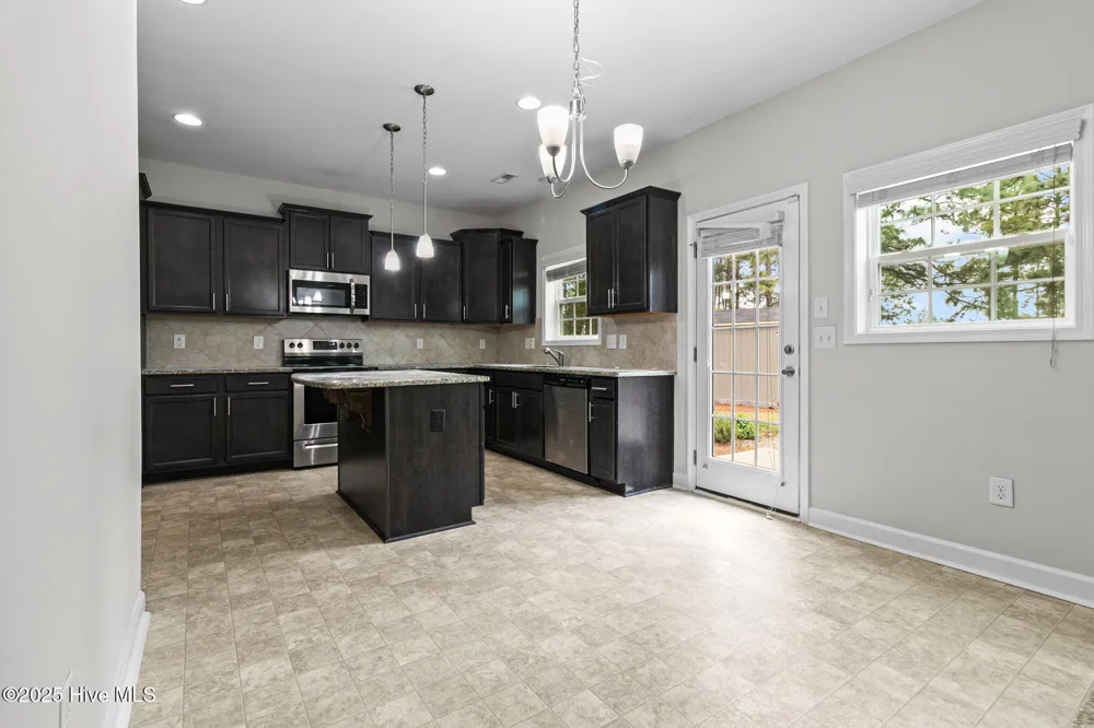 4055 Irwin Drive Aberdeen, NC 28315