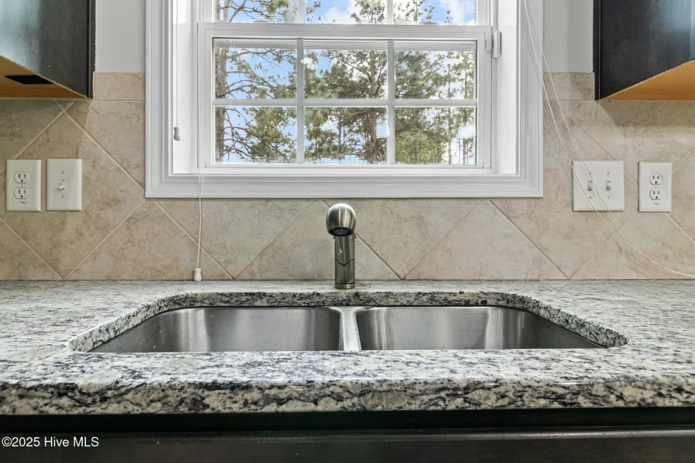 4055 Irwin Drive Aberdeen, NC 28315