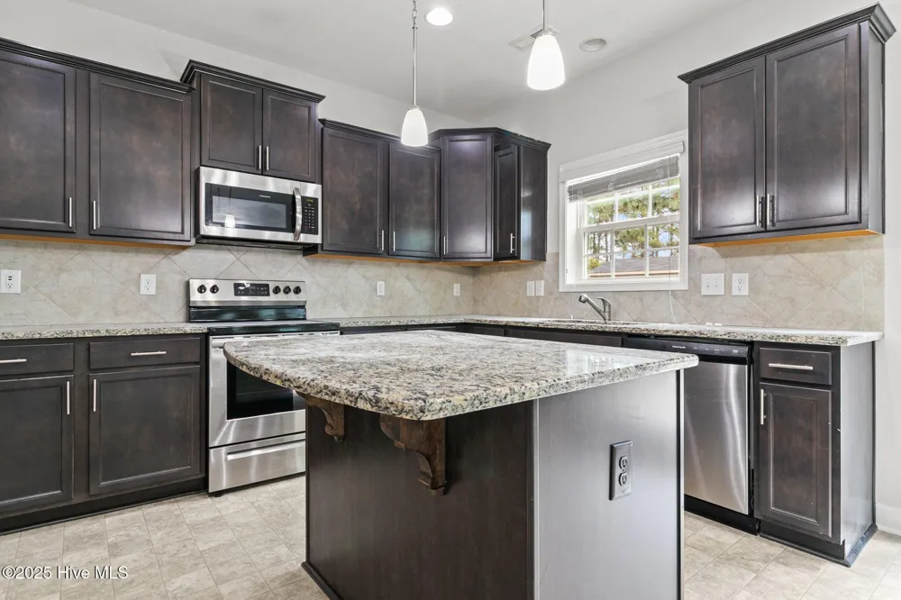 4055 Irwin Drive Aberdeen, NC 28315