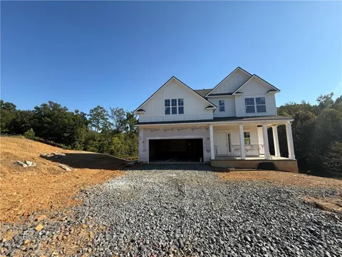 24 Madsion Lane