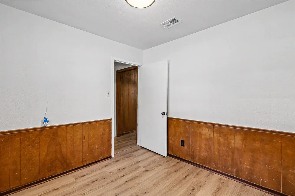 325 NW Suzanne Terrace Burleson, TX 76028