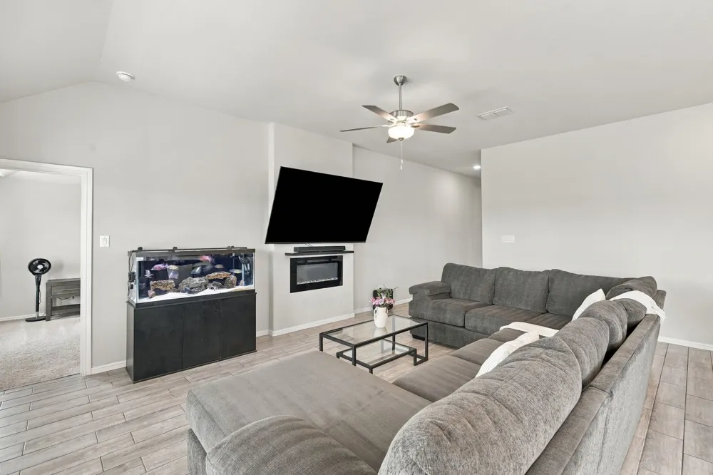 7122 Prairieside Trail Venus, TX 76084