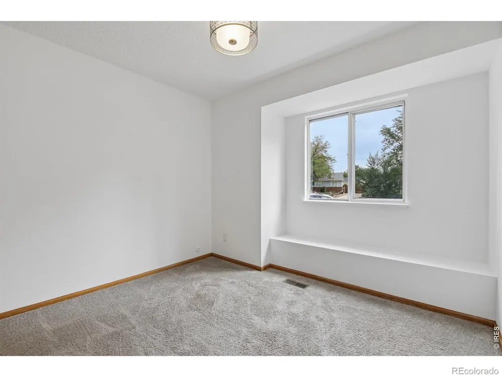 906 Foothills Court Windsor, CO 80550