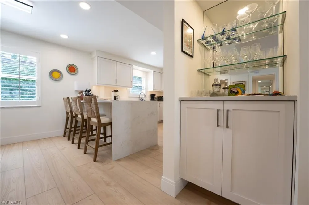 360 10th Avenue S #B100 Naples, FL 34102