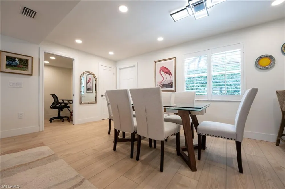 360 10th Avenue S #B100 Naples, FL 34102