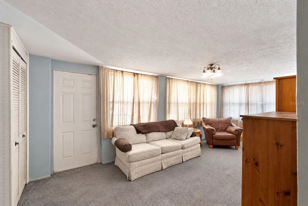 1124 54TH AVENUE St Petersburg, FL 33703