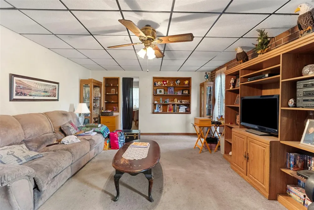 1124 54TH AVENUE St Petersburg, FL 33703