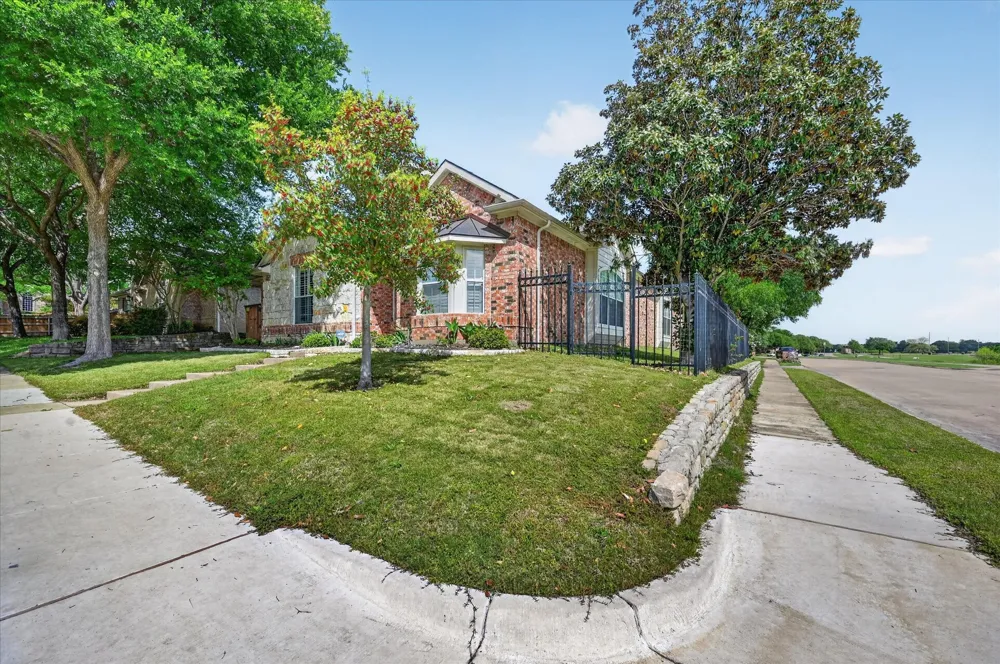 3500 Christopher Lane Richardson, TX 75082