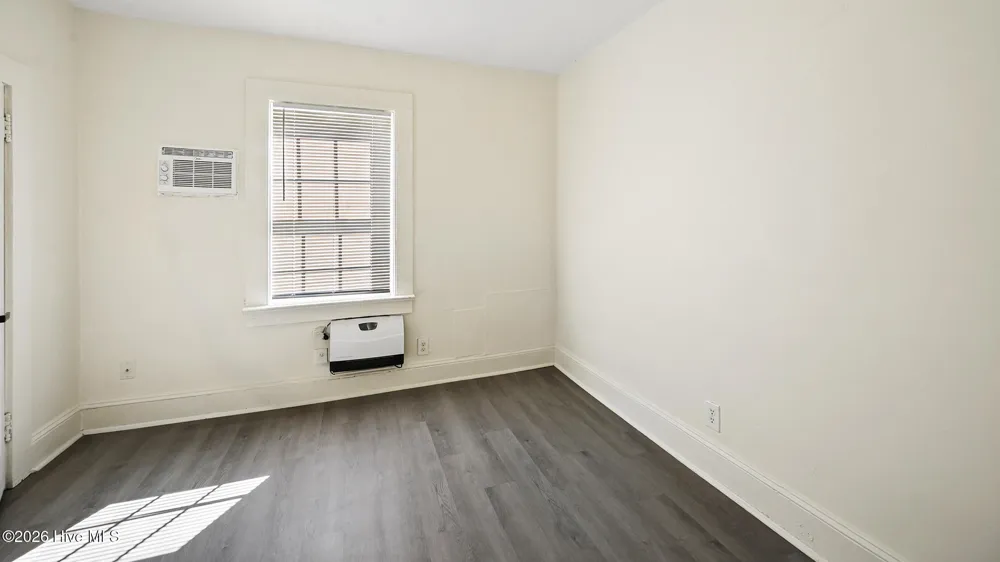 1491 Fleming Street #Ab Greenville, NC 27834