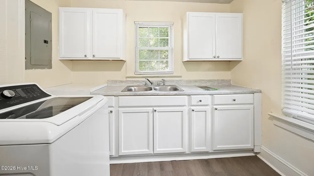 1491 Fleming Street #Ab Greenville, NC 27834