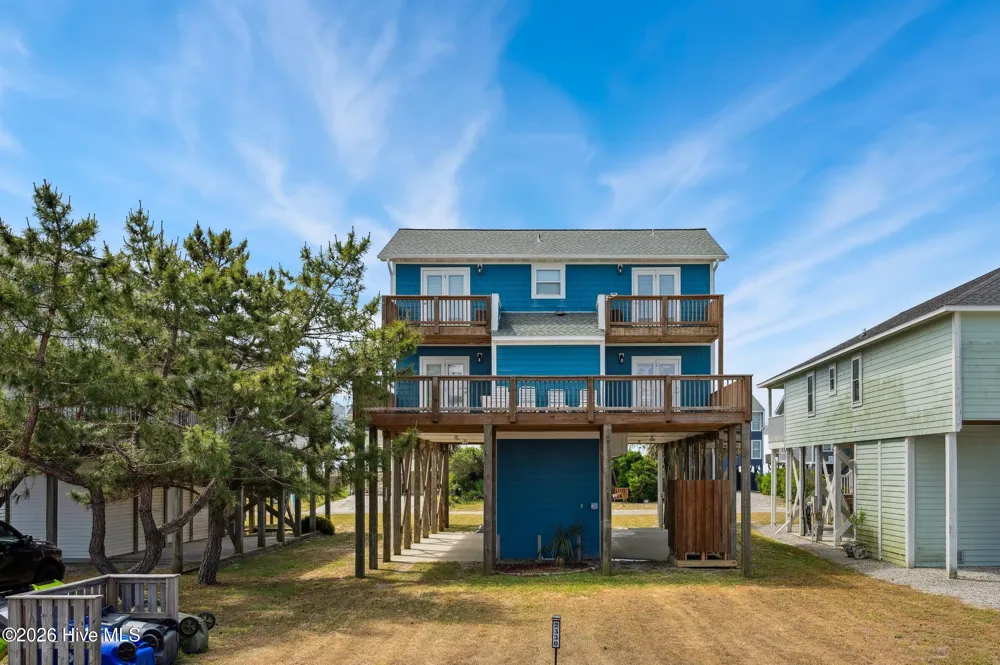 2330 W Beach Drive Oak Island, NC 28465