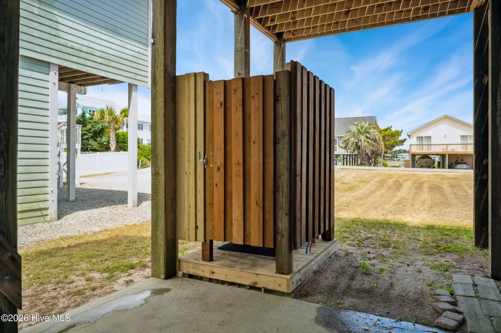 2330 W Beach Drive Oak Island, NC 28465