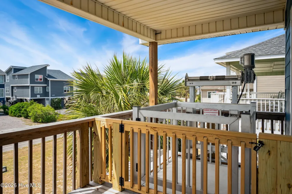 2330 W Beach Drive Oak Island, NC 28465