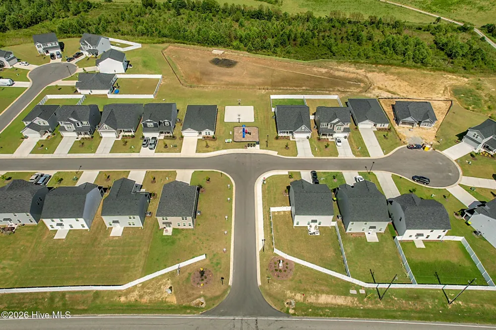 45 E Emily Gardens Drive Selma, NC 27576