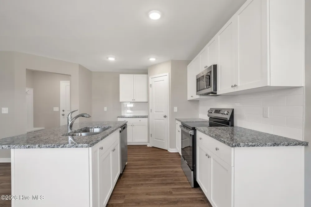 45 E Emily Gardens Drive Selma, NC 27576
