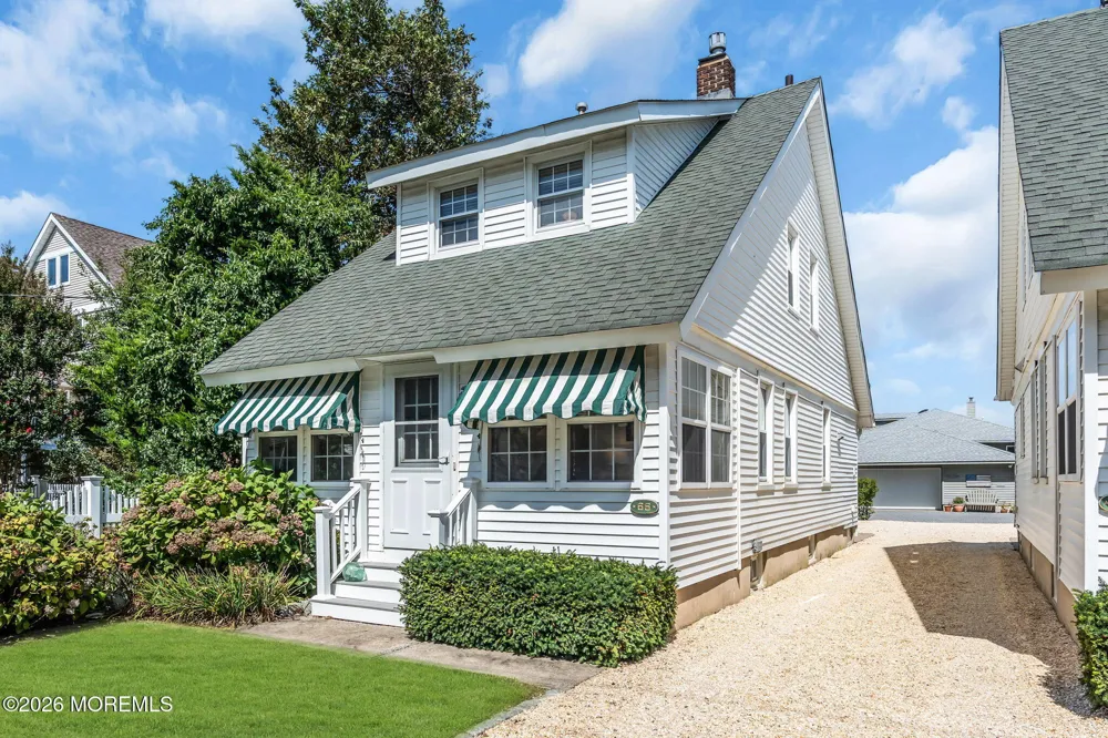 6612 Ocean Avenue #2 Manasquan, NJ 08736