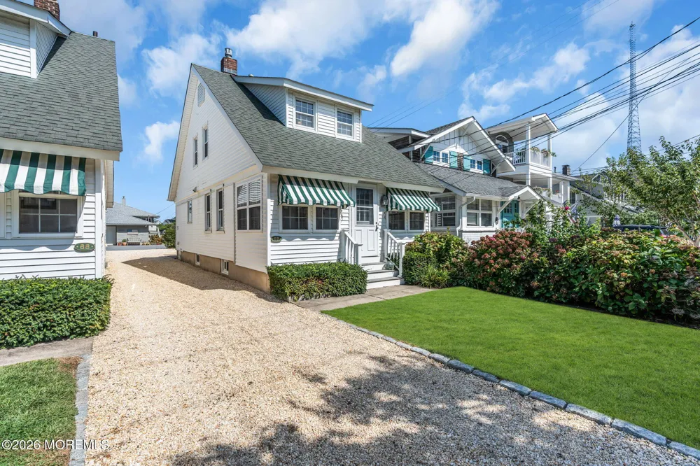 6612 Ocean Avenue #2 Manasquan, NJ 08736