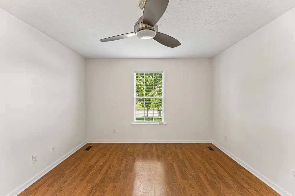 1909 Susan Rd Columbia, TN 38401
