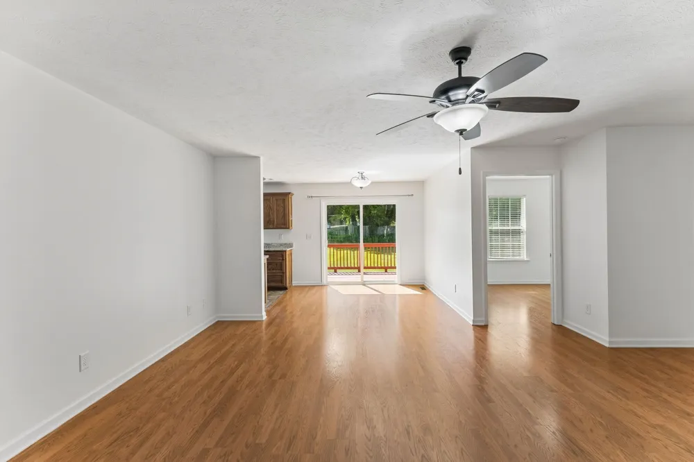 1909 Susan Rd Columbia, TN 38401