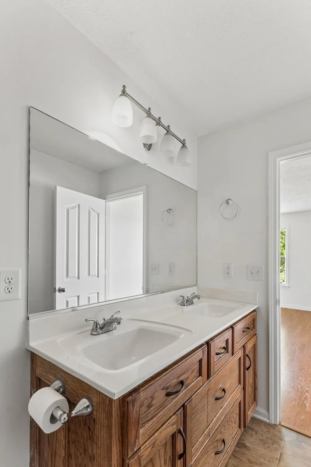 1909 Susan Rd Columbia, TN 38401