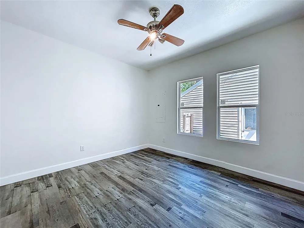 313 JEFFERSON AVENUE S Oldsmar, FL 34677