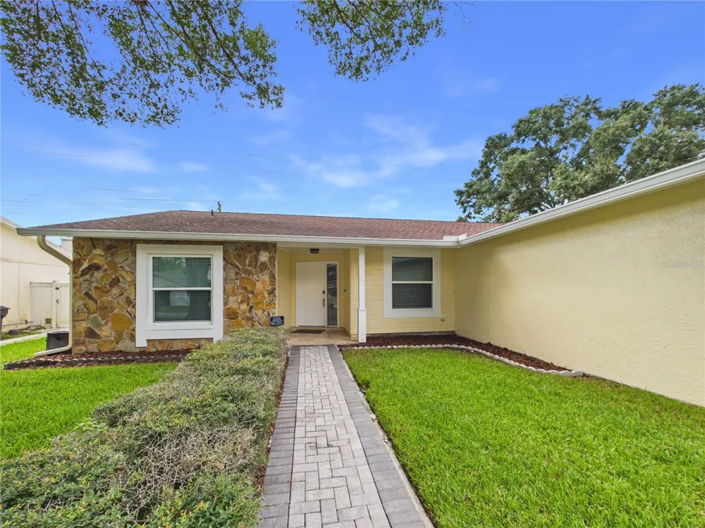 16004 EAGLE RIVER WAY Tampa, FL 33624