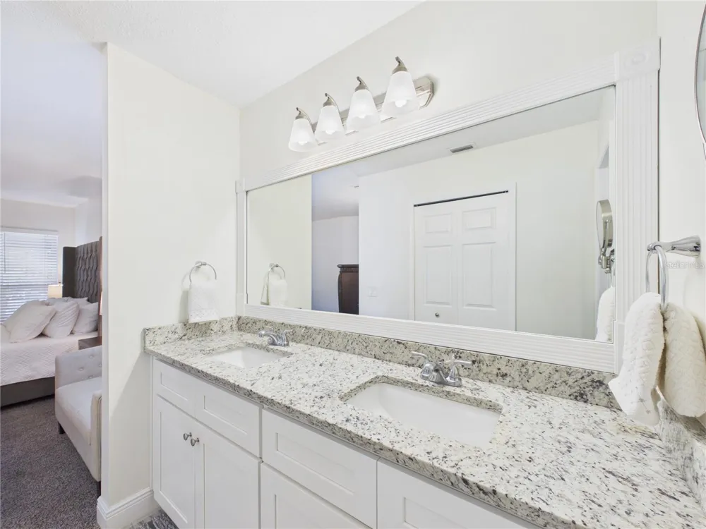16004 EAGLE RIVER WAY Tampa, FL 33624