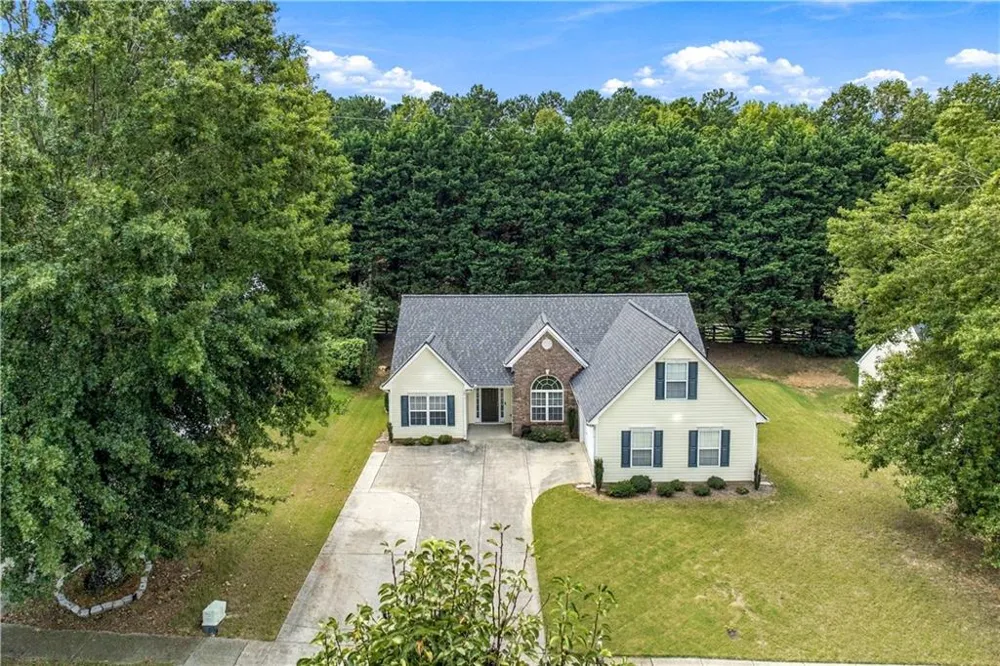 6010 Ambercrest Court Buford, GA 30518
