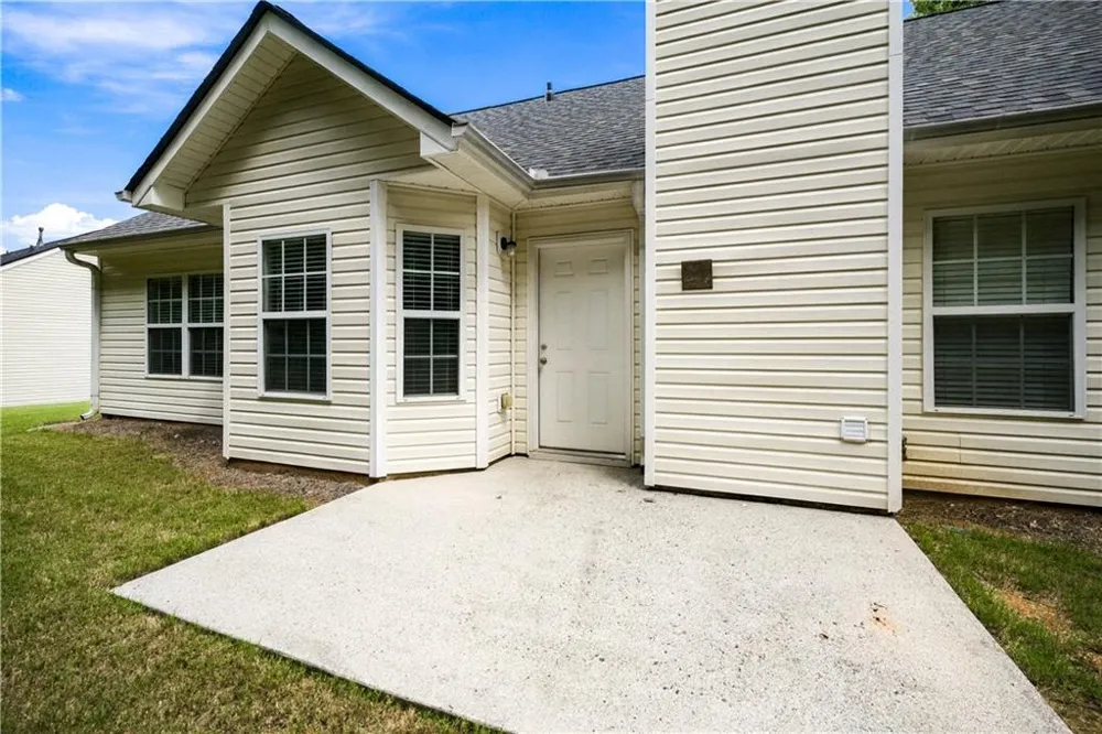 6010 Ambercrest Court Buford, GA 30518