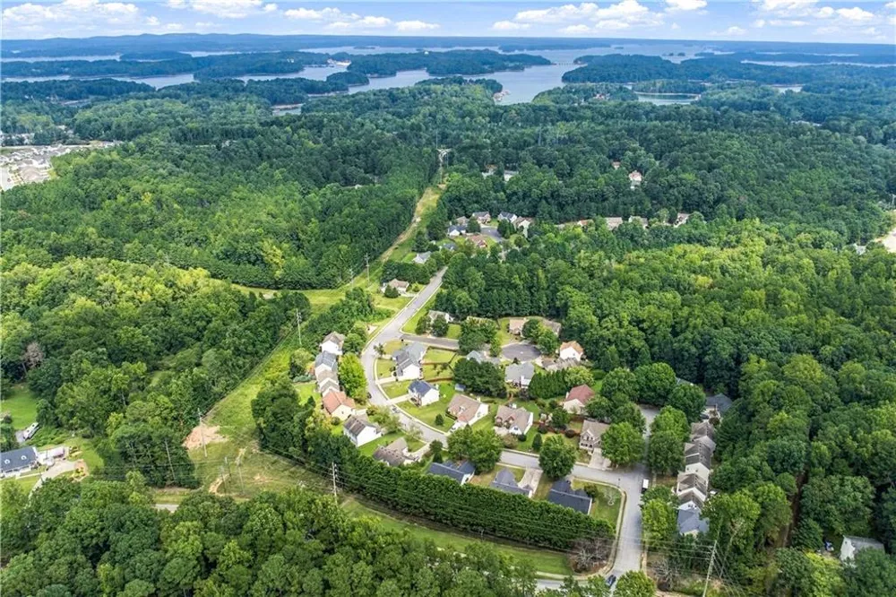 6010 Ambercrest Court Buford, GA 30518