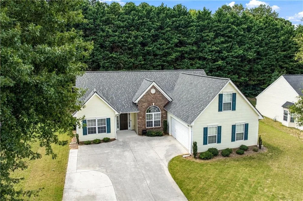 6010 Ambercrest Court Buford, GA 30518